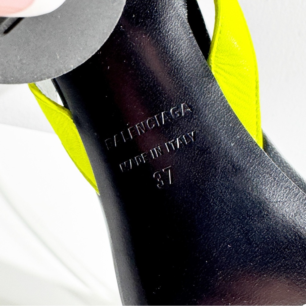 New Balenciaga Neon Yellow and Black Heels - Picture 7 of 8
